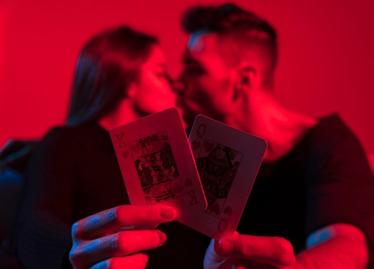 Antarmuka intuitif dan multi-kamera Antarmuka meja Teen Patti di pulibet